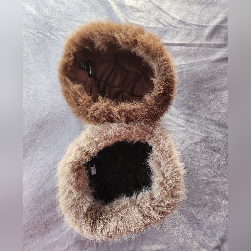 2 Fur Bucket Hats - Picture 5 of 8
